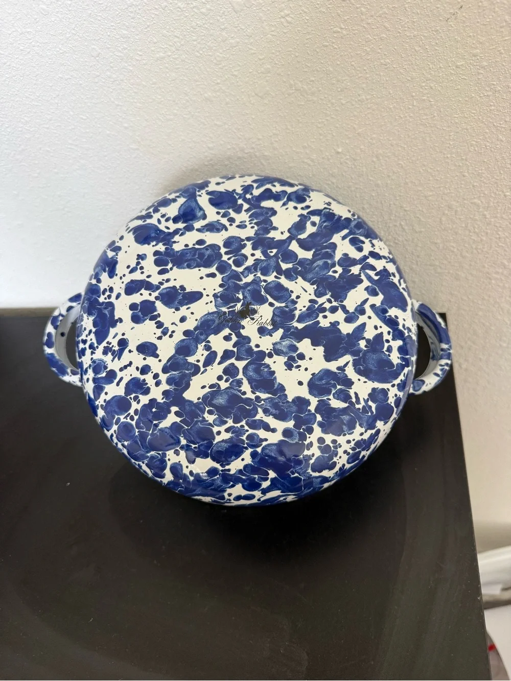 Golden Rabbit Cobalt Swirl Enamelware Dutch Oven | 2.5 Qt